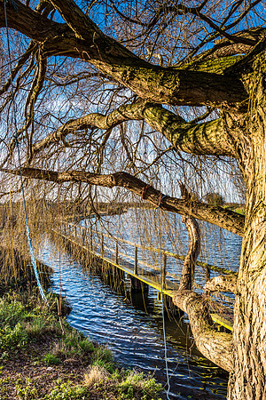 Kirk Bramwith canal